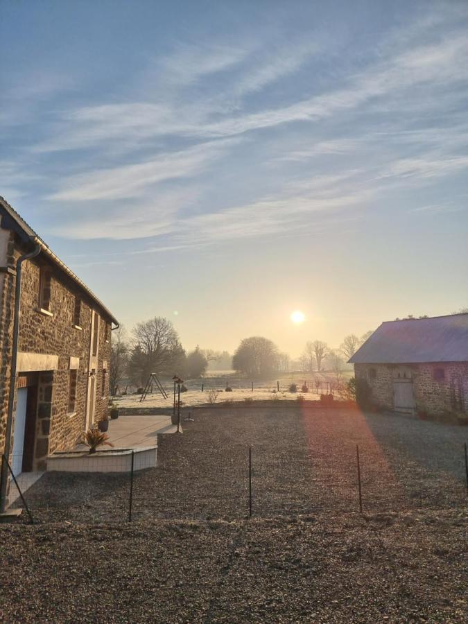 Mon Pre Vert Saint-Ellier-du-Maine Exterior foto